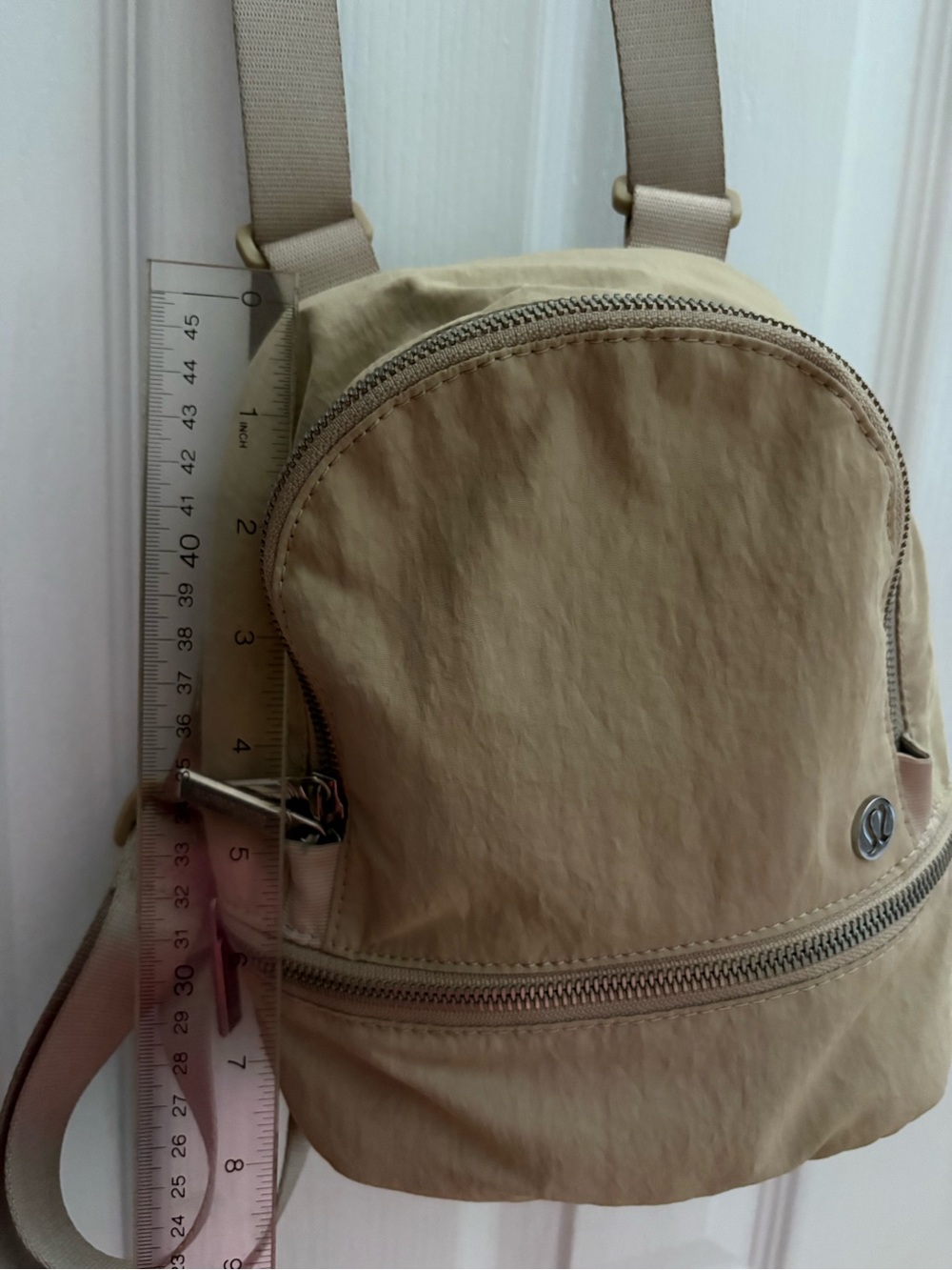 lululemon athletica Beige Everywhere Mini Backpack - excellent condition! - Picture 5 of 8